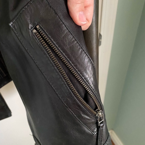 🚩 SOLD- Danier Leather Men’s Jacket- style no. 80416. Size 2xl - Picture 7 of 16